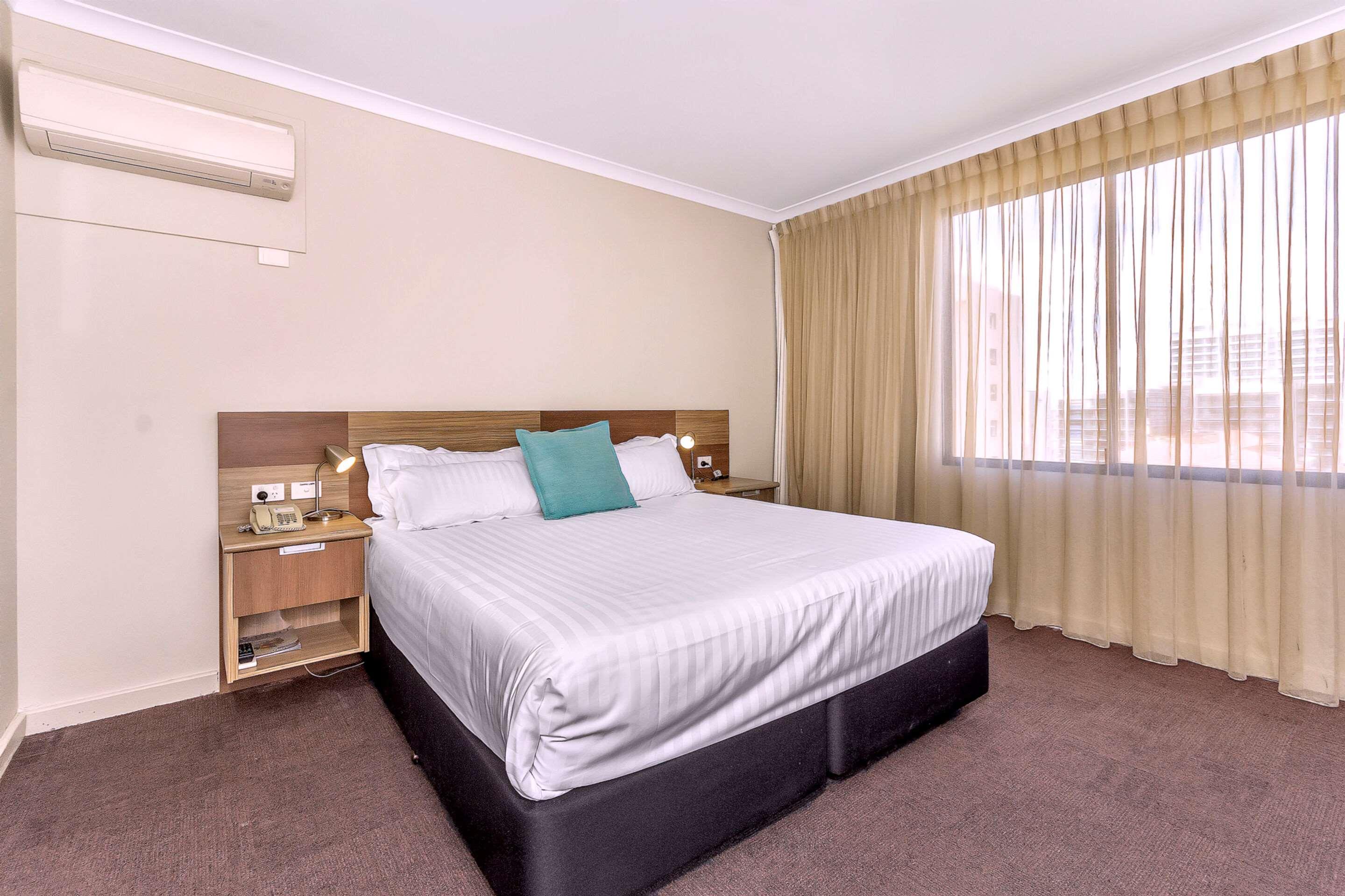 Metro Hotel Perth City Exterior foto